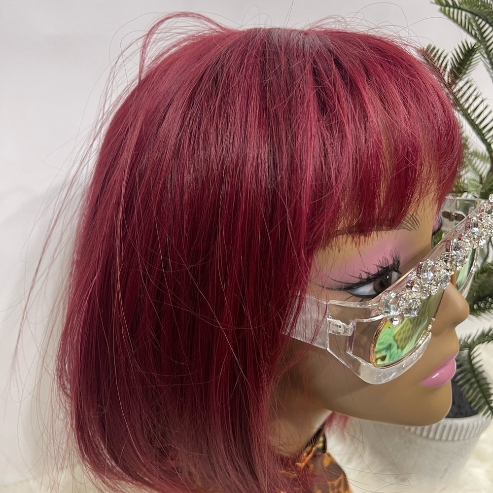 RED wig - Picture 8 of 8
